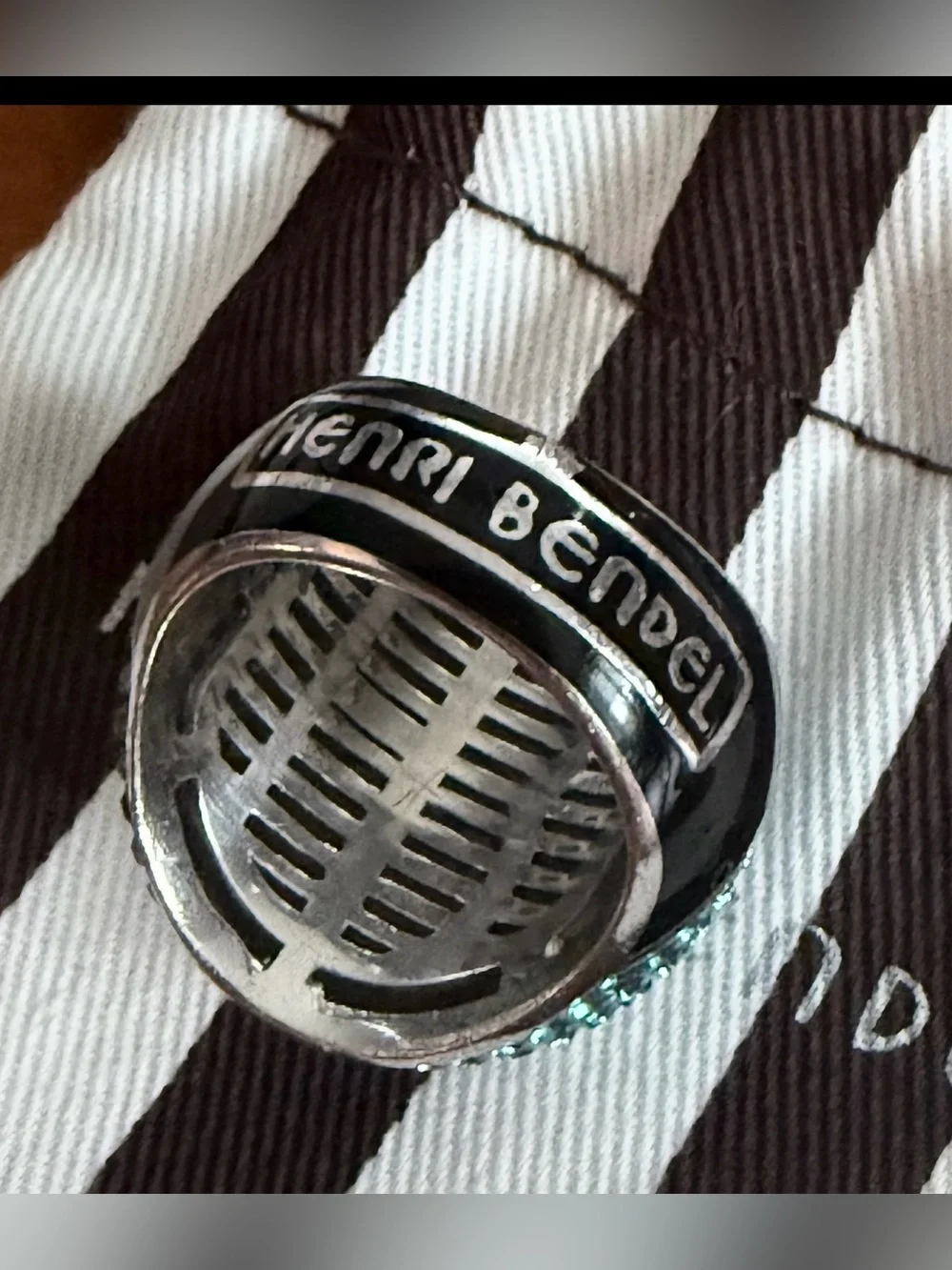 Henri Bendel Gunmetal Pave Dome Ring NWT sz 8